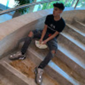 Meet your Posher, Anthony